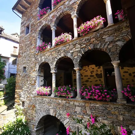 Dimora Storica Casa Vanni 3* Villadossola