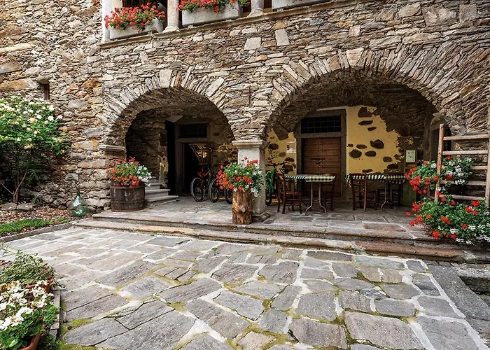 Dimora Storica Casa Vanni ゲストハウス Villadossola