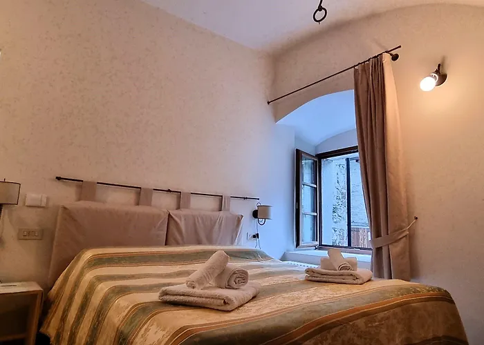 Dimora Storica Casa Vanni Konukevi Villadossola